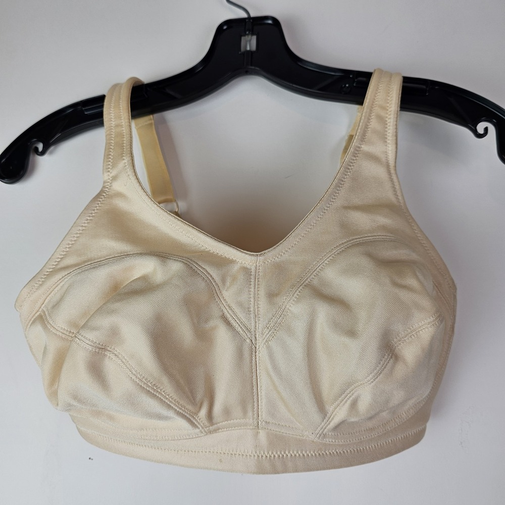 Breezies Nude Beige Underwire Smooth Lined Cup Sports Bra 34D